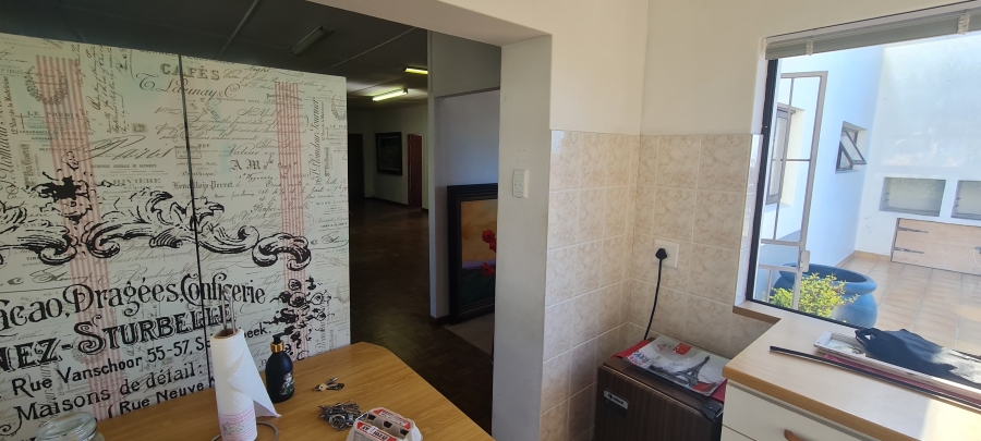 Commercial Property for Sale in Linkside Western Cape
